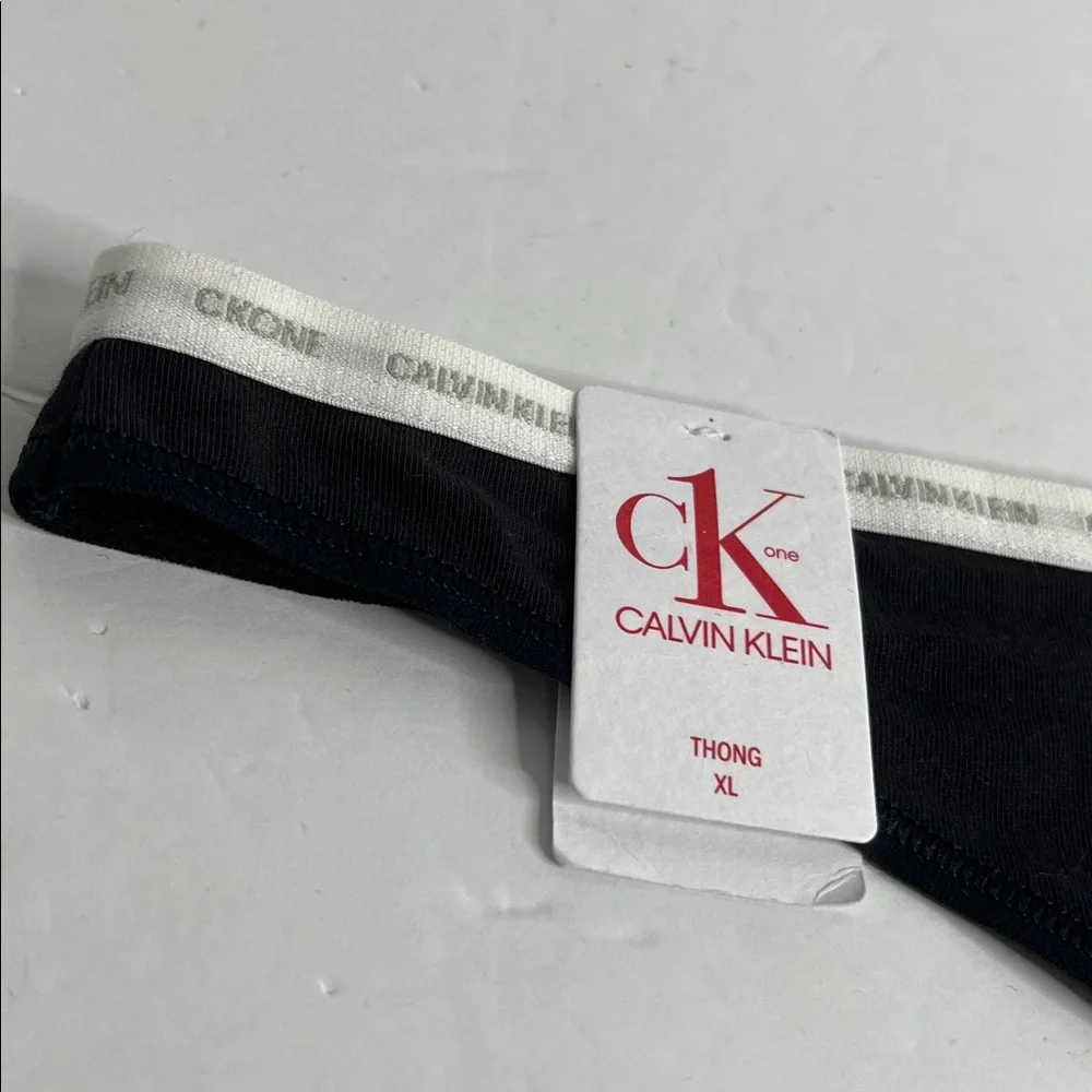 CK One Cotton Thong - Picture 4 of 7